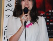 【芸能】佐伯日菜子、離婚後初登場で涙の謝罪「ご心配をおかけしました」/映画「インターミッション」の舞台あいさつ