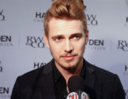 名作映画『スター・ウォーズ』に出演したアナキン役俳優が逮捕！パトカーとカーチェイスで木に激突！