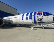 R2-D2仕様「スター・ウォーズ」特別機第１弾！全日空が公開