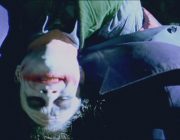 ダークナイトっていうバットマンの映画見たんだけど最後ジョーカーてどうなったの？