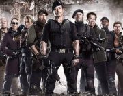 主人公が絶対に死なないアクション映画