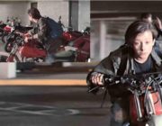 ターミネーター2でジョンがノーヘルで公道を爆走してるけどさ