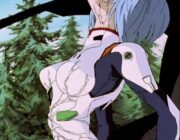 【画像】綾波レイさん、使徒の攻撃でめちゃくちゃになってしまうwww