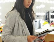 弥海砂が再びデスノート所有者に！10年ぶりにノートを手にする戸田恵梨香 の画像が公開！