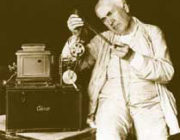 電気だけじゃなく映画の産みの親もエジソンったんだなっ！！