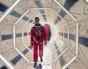 日本のアクション映画とかSF映画って