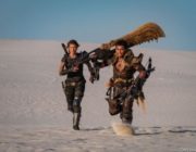 映画「モンスターハンター」、監督バイオの人、主演バイオの人　国連軍がモンハン世界に行く異世界転生モノになる模様