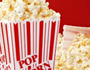 映画館ってなんでポップコーンなの?